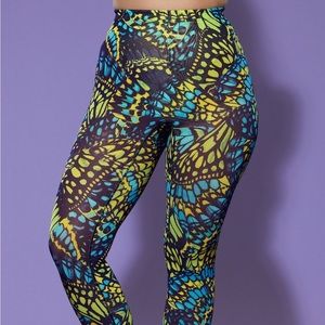 Mesh Me Smoothing High Waist Legging in Buttafly